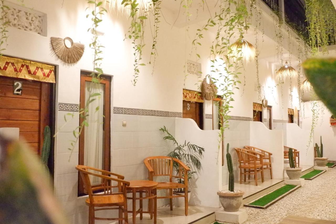 Toyapakeh 努沙裴妮达旅馆酒店 外观 照片